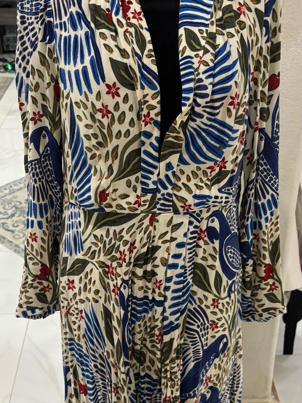 FARM Rio Blue & Green Plunging V-Neck Maxi Dress with Bird Print - Picture 3 of 5